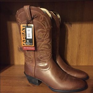 Ladies Brown Ariat Boots - 7M